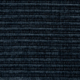 Tissu en velours côtelé bleu foncé avec une texture nervurée horizontale et un aspect doux et velouté. Canape Paris by Atelier Bis